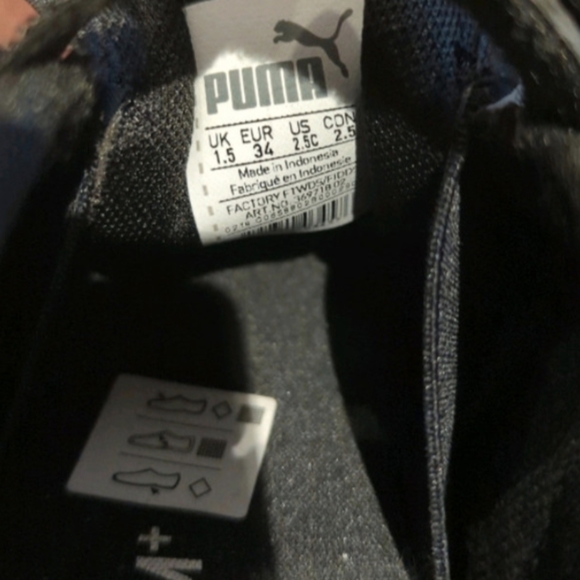 Girl's PUMA Sneakers - Picture 4 of 4